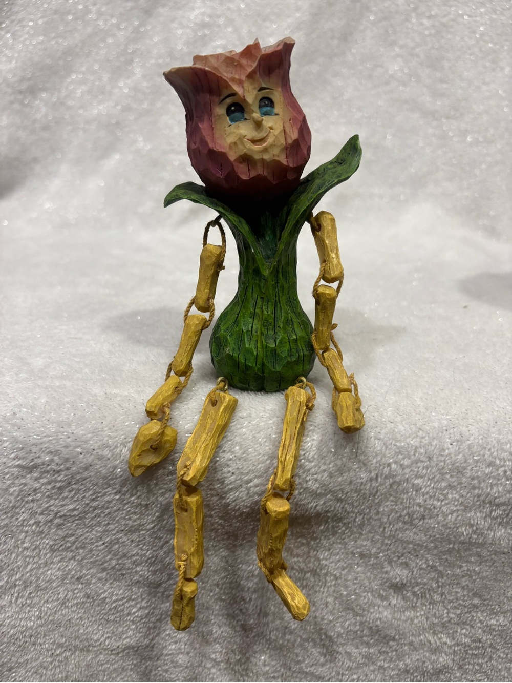 Tulip Flower Shelf Sitter
